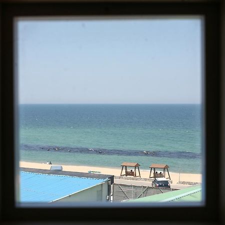 Capsule In Gangneung Hotel Ngoại thất bức ảnh